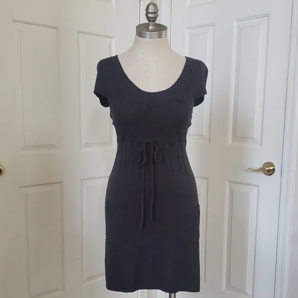Vintage Y2K Knit Dress with Pockets - Picture 4 of 14